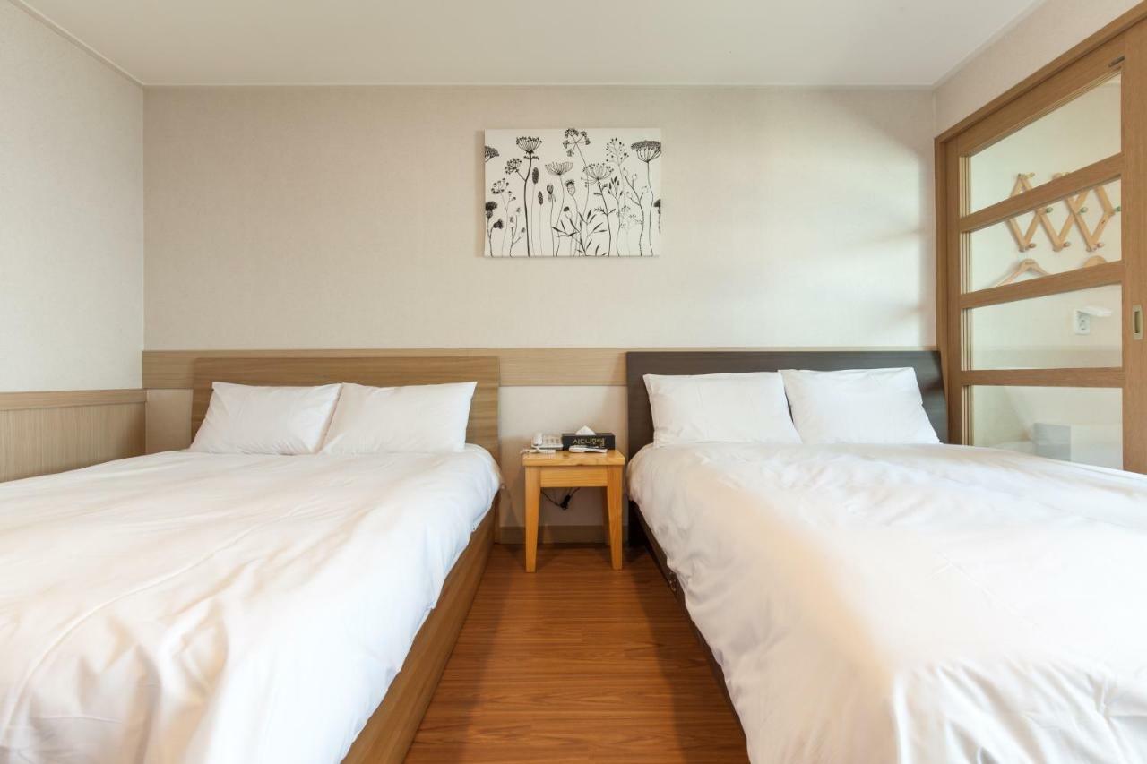 Fantastic Ocean View Sydney Hotel Jeju Exterior photo
